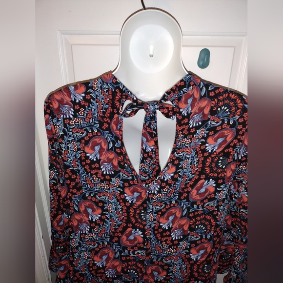 🆕️Xhiliration Dress XXL  Black Red Flower Ruffle Boho Shift Long Sleeve NWT - Picture 2 of 5